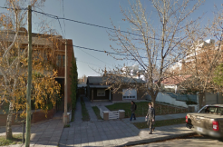 Casa en zona centro sobre calle Belgrano