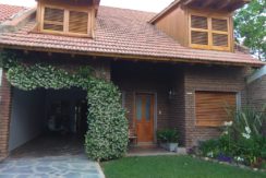 Dúplex en Barrio Los Tordos, s/ Calle Castagnino Dúplex en Barrio Los Tordos, s/ Calle Castagnino