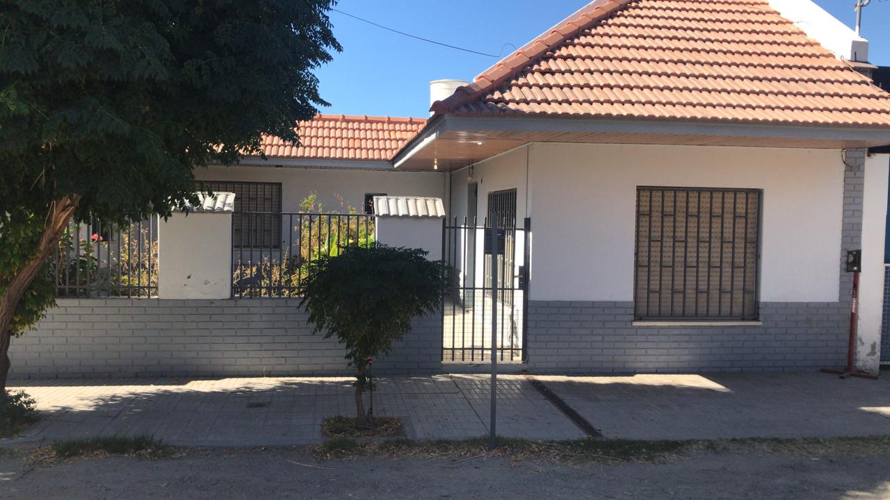 Casa ubicada en barrio San Pablo, sobre calle Rawson Casa ubicada en barrio San Pablo, sobre calle Rawson