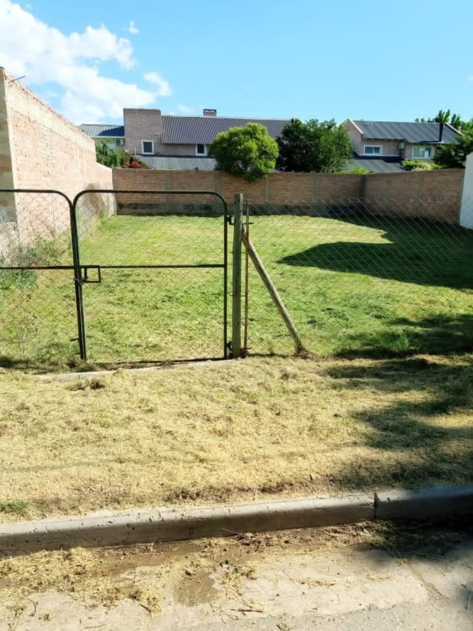 Terreno ubicado en barrio Manzanar, s/ calle Los Ceibos Terreno ubicado en barrio Manzanar, s/ calle Los Ceibos