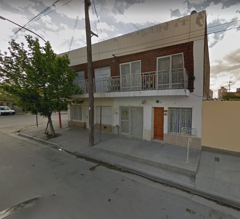 Dúplex ubicado en barrio Los Alamos, sobre calle Reconquista