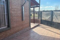 VENDO HERMOSA CASA EN BARRIO DISTRITO, CIPOLLETTI.