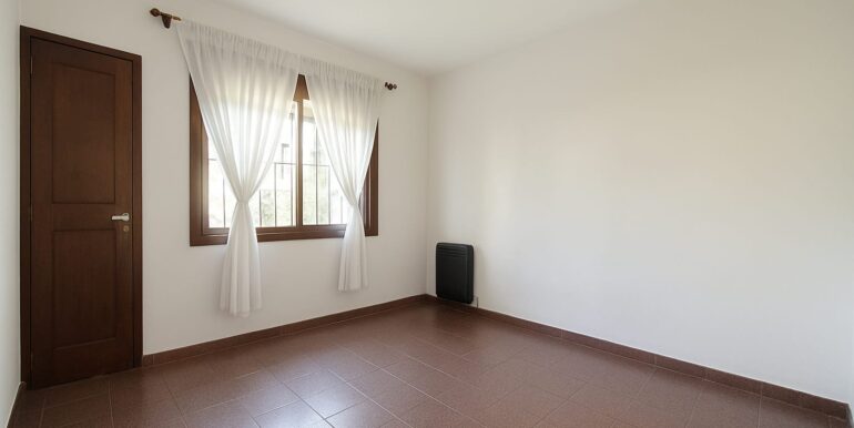 WhatsApp Image 2025-11-04 at 15.15.19 (3)