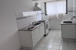 En Alquiler Departamento Con Cochera Zona Céntrica