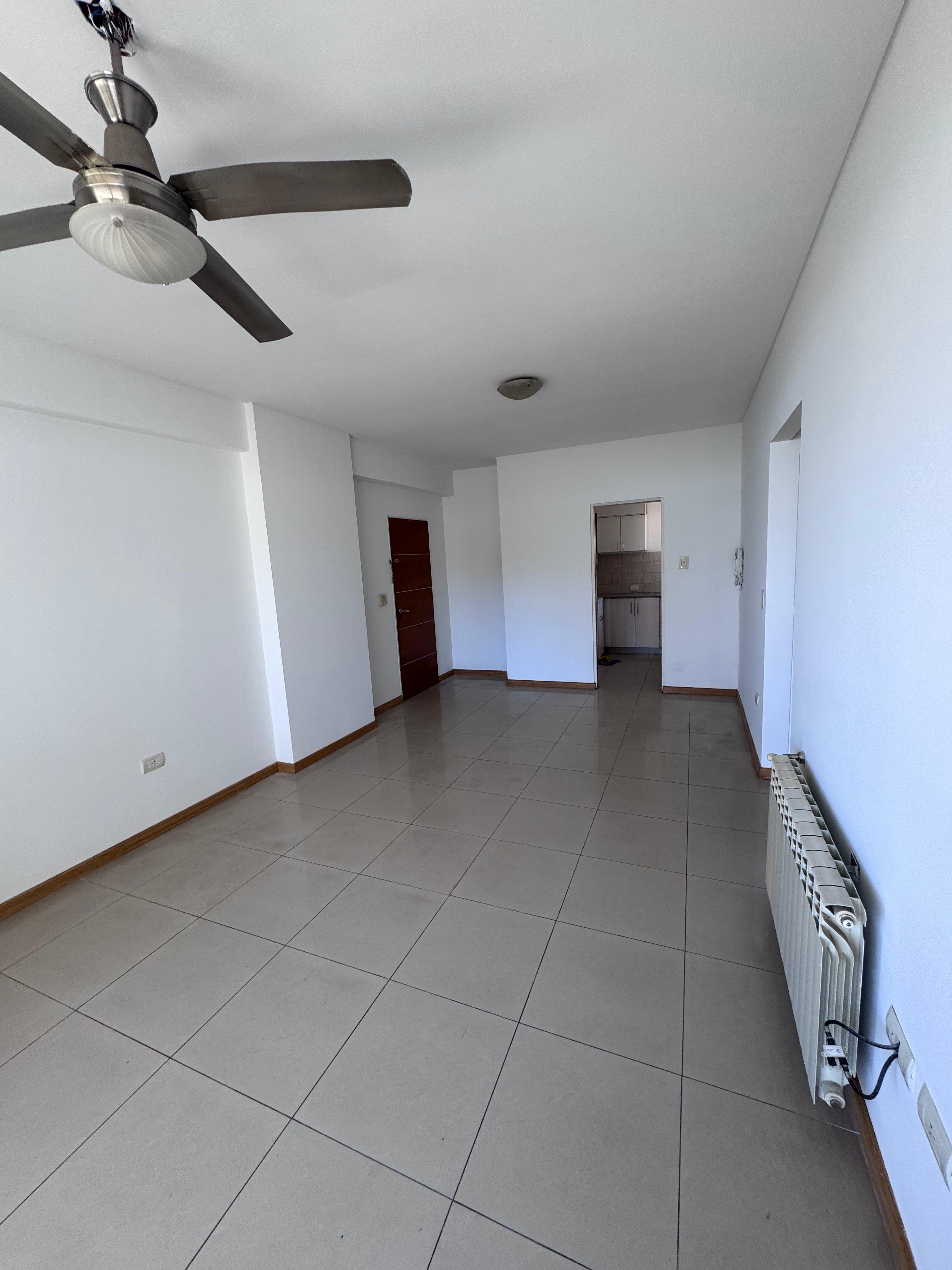 Departamento en Alquiler, Zona Centro