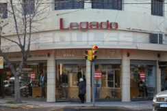 SOULES VENDE EDIFICIO LOCALES COMERCIALES